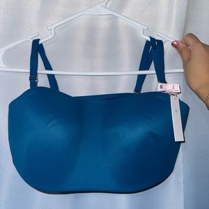 NWT Victoria Secret Freedom Cloud Strapless in Blue Sapphire Size Large